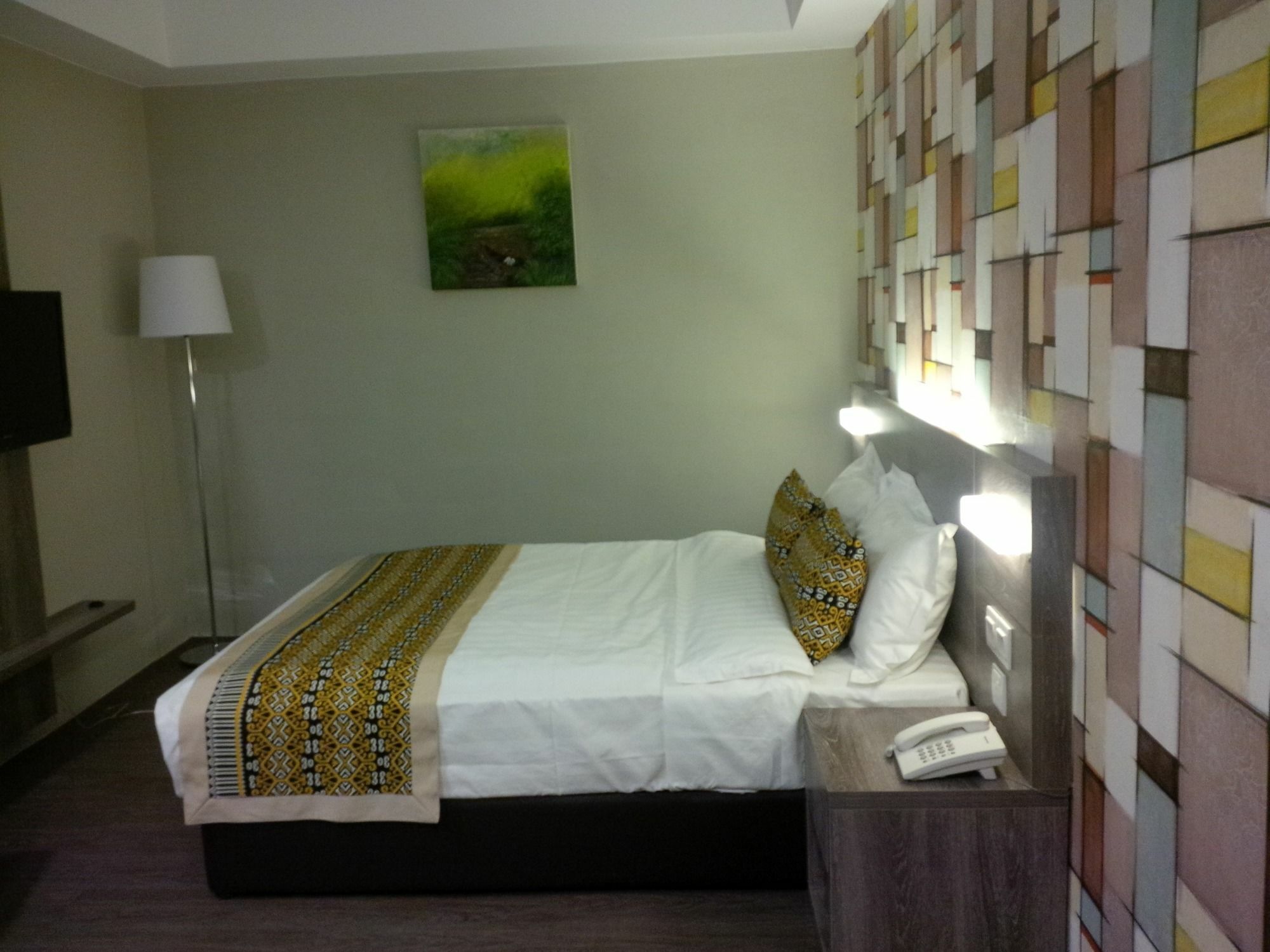 Ajang Hotel Miri Bagian luar foto